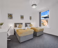 Spacious | Cardiff Central | Fast Wifi | Netflix