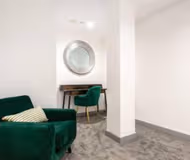 Modern 2BR Haven in Hull City Center