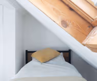 Charming 2-Bedroom Escape in Worthing