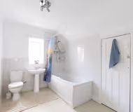 Charming 2-Bedroom Escape in Worthing
