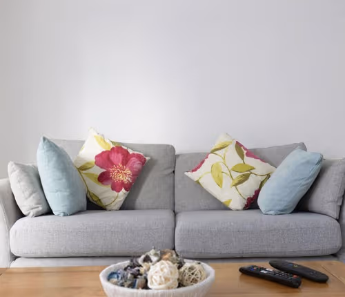 Charming 2-Bedroom Escape in Worthing