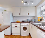 Modern 1BR | Fast WIFI | Cardiff Prime