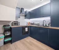 2BR Home | Walk to City | Prime Location