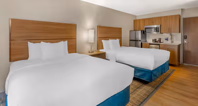 Midwest Road ApartHotel