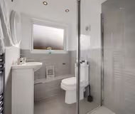 3BR Home Near Cardiff Central w/ Outdoor Furniture