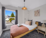 Chic & Modern - Cardiff Central House