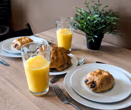 Chic City Apartment | Free WiFi and Parking