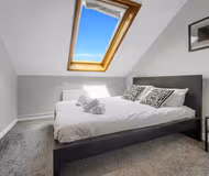 Luxury Penthouse Suite - Swansea Central - Beach