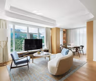 Oi Tak Street Apartments