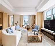 Oi Tak Street Apartments