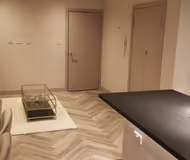 London 2BR Retreat with Free Parking & City Access