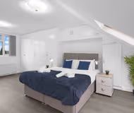 Spacious 5BR 3BA Serviced House