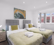 Spacious 5BR 3BA Serviced House