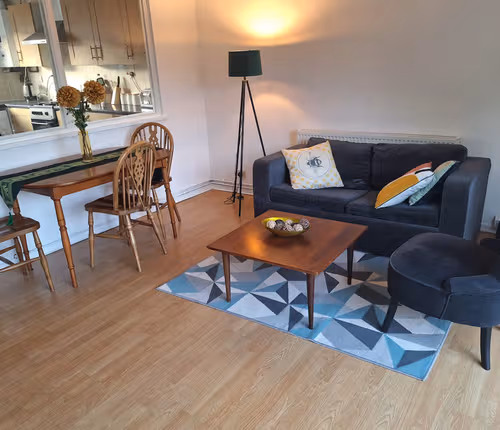 Cosy 2BR Retreat in Huntingdon near City Centre