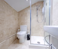 Ipswich City Centre Stay – 2BR 2BATH Flat for 6 Guests