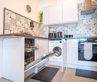 Cozy 1BR Seaside Apt in Brighton Marina Village