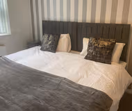 8 Farm End Cl - West Bromwich