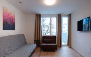 Hohlstrasse Serviced Apartment, Altstetten District