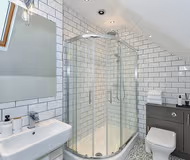 Fairview Boutique Apartments C by Mia Partners