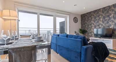 Elegant 2 Bedroom Flat Near Westfield Stratford