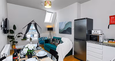 Market Street Apartment 4