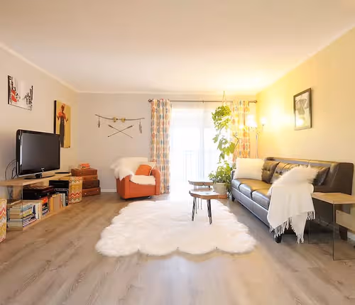 Trinity Dr Apartment