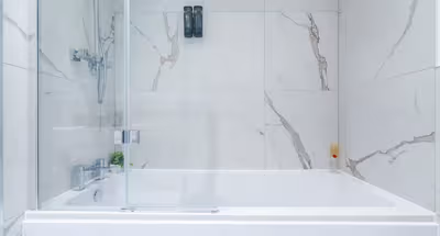 Flat 20 Trinity Point by Mia Partners