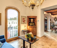 Authentic Roman Escape with Private Terrace & City views