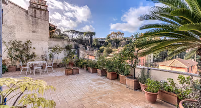 Authentic Roman Escape with Private Terrace & City views