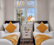 12 Hesperus Crescent