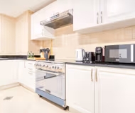 Abdullah Omran Taryam Street Serviced Apartment