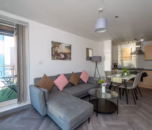 Sunny Westside Two 2BR Flat with City View