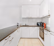 Badenerstrassse Serviced Apartment, Zurich