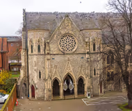 Charlotte House: Central 2BR 2BATH Retreat – Sleeps 6