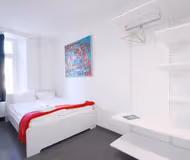 Station apartments