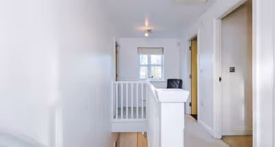 Driveway | Stylish 3Bedroom Home in Middleton