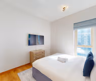 2 BR Apartment with Stunning Lake Views