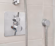 Spacious 2 Bed Apartment city center