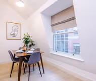 Luxury 4-Storey Townhouse - Private Rooftop - City Centre