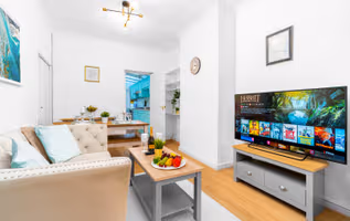 Stylish Three Bedroom House - Harborne - Parking - Garden