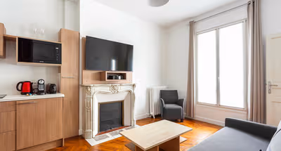 Rue Médéric Serviced Apartment