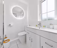 Luxury 4 Bedroom Townhouse in London