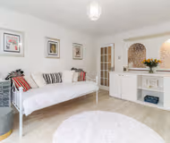 Fantastic Flat with Superb Travel Links (sleeps 3)