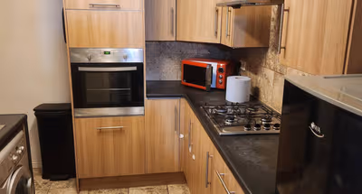 Spacious 3BR Haven in Tilbury with Free Parking