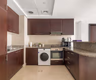 Luxury 1BR Apartment in Sky Garden