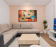 Elegant 1BR Apartment in Al Mughrizat