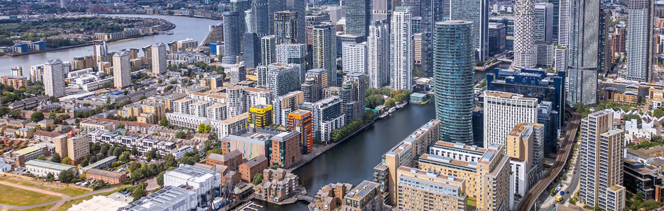 View of London skyline with iconic landmarks from a visitor’s perspective