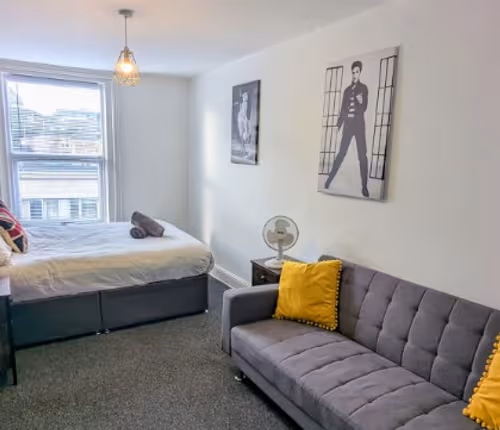 Christchurch Old 4BR