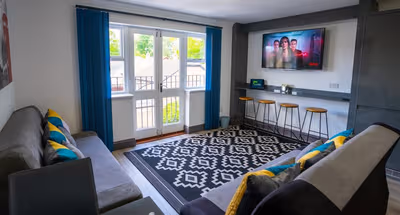 Alexandra Gardens 3BR