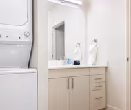 Streetcar Flats Apartment